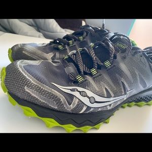 Size 12 Saucony Peragrind 7 Black, gray, lime green